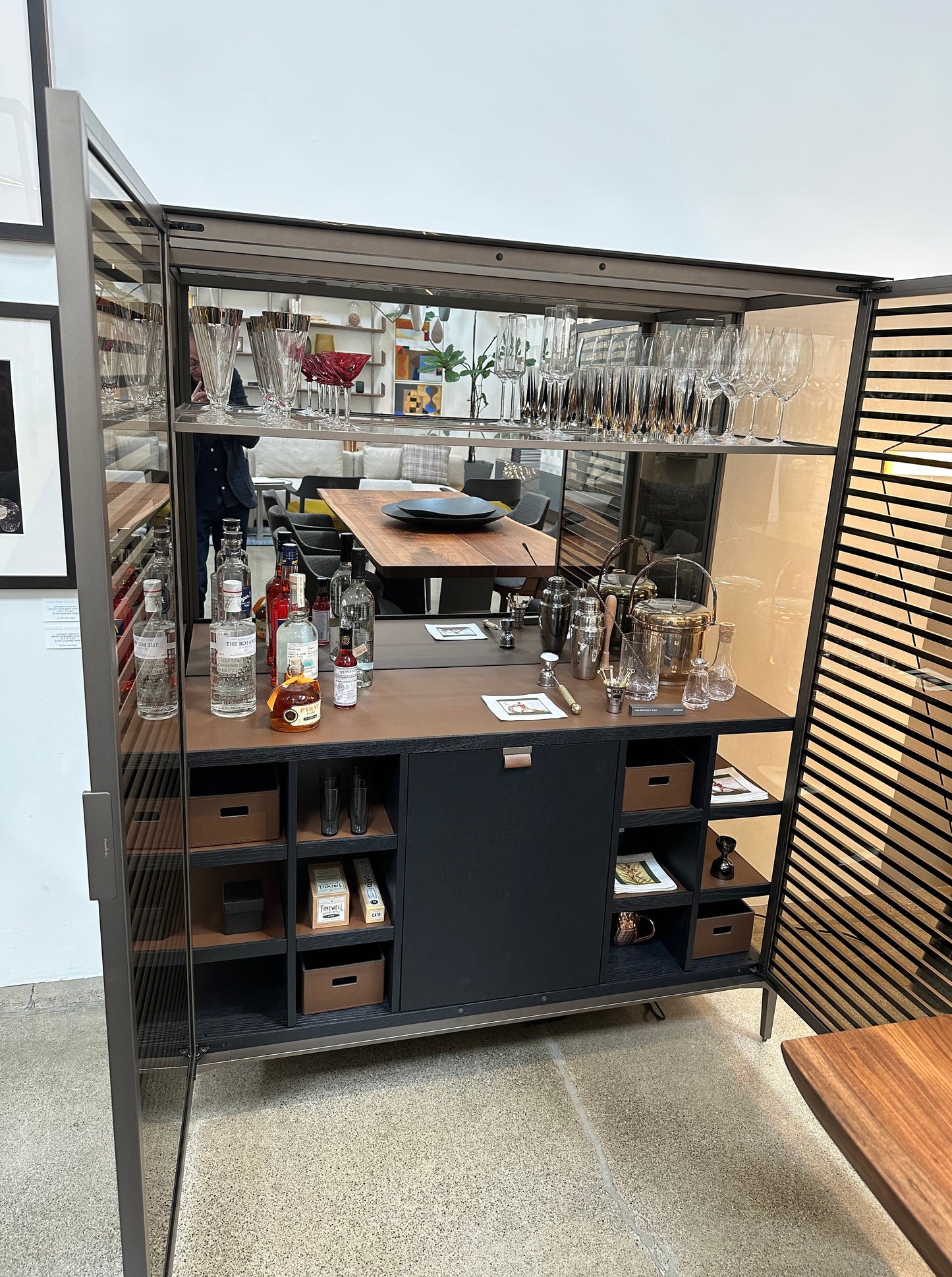 ALAMBRA BAR cabinet