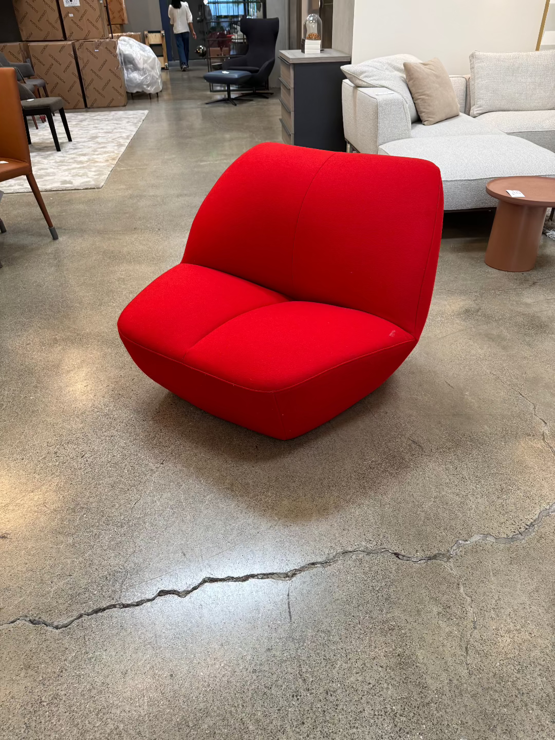 KISS lounge chair