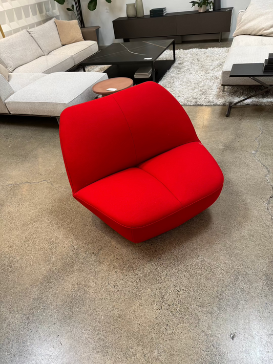 KISS lounge chair