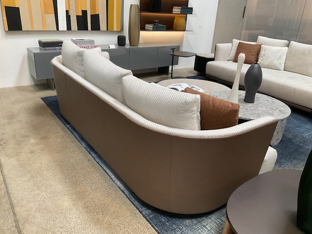 CLEO Sofa