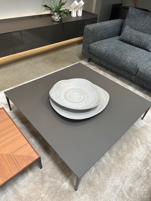 TRAY Coffee Table