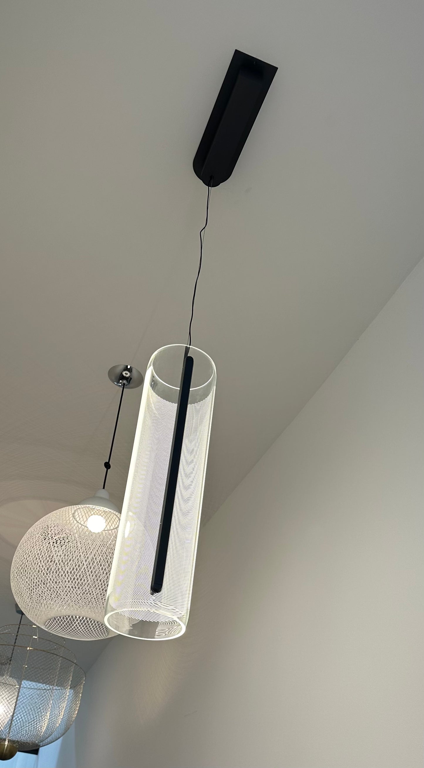 GUISE Dimmable Pendant